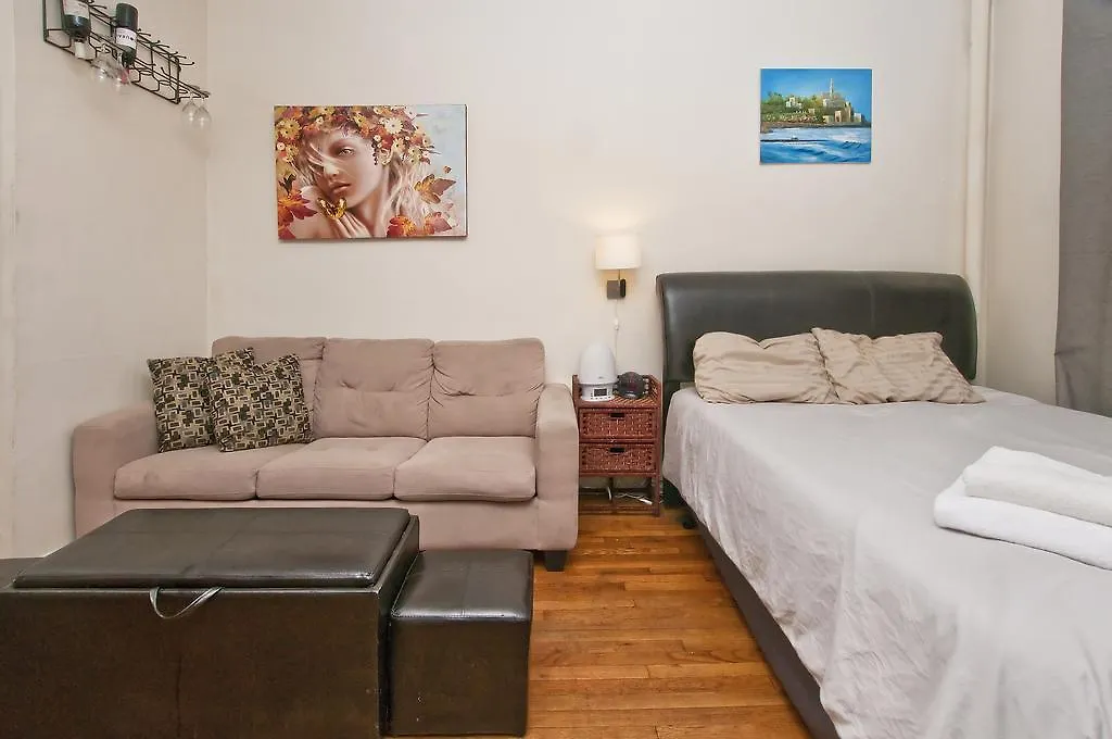 Yorkville Apartments -Upper East Side New York USA
